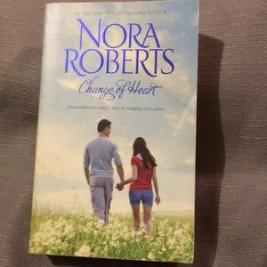 Nora Roberts Change if Heart Paperback